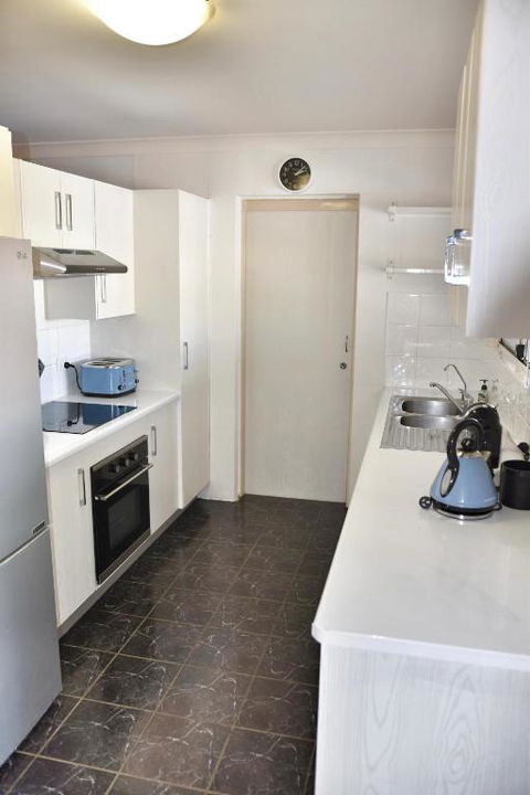 Entire Family Home With Private Pool - Australian Directory 2