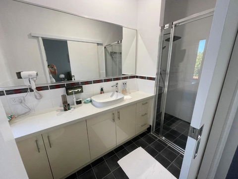 Equitice Spring Moonlight Villa - Australian Directory 2