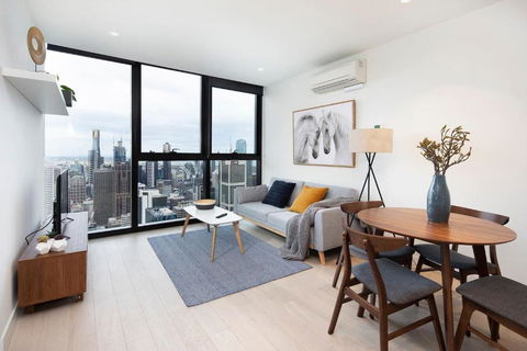 EQ Tower Modern Apartments Melbourne Central CBD - Australian Directory 0