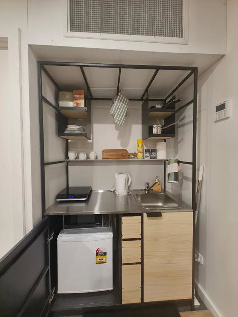 Entire Studio Apartment - Self Check-in - Australian Directory 3