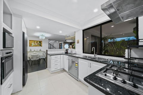 Equitice Winter Moonlight Villa - Australian Directory 2