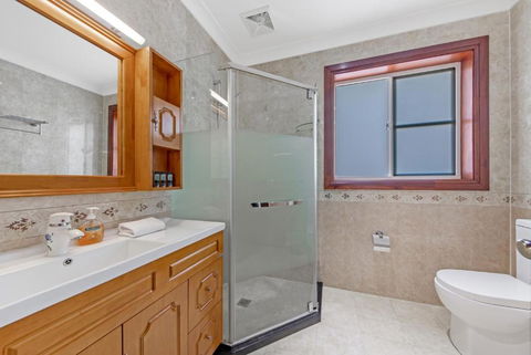 Exquisite Chinese Style Garden - Australian Directory 2