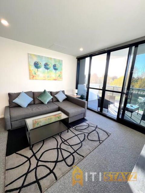 Fab In Phillip - 2bd 2bth Apt - Close To CBR Hospital - Australian Directory 0