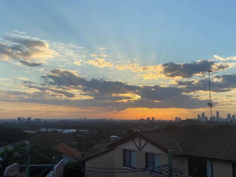 Fab Penthouse Near Bondi / Bronte, Shops & Bars - Australian Directory 2