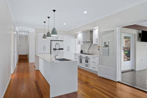 Fairway By Khove - Australian Directory 3