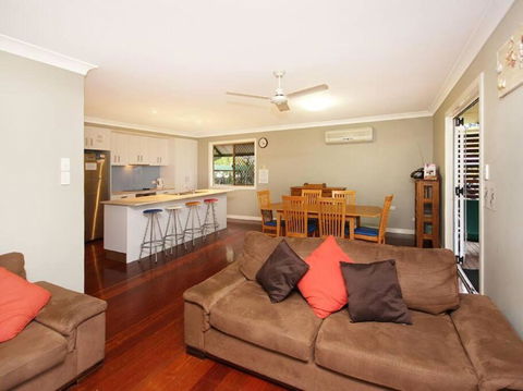 FINLIA AT FLINDERS - Australian Directory 3