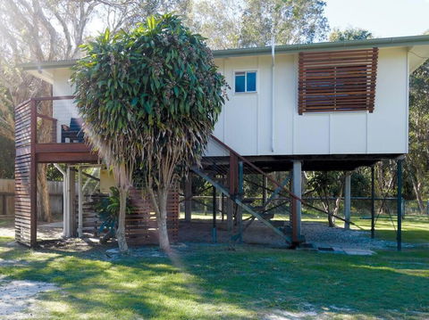 FLINDERS BEACHHOUSE - Australian Directory 0