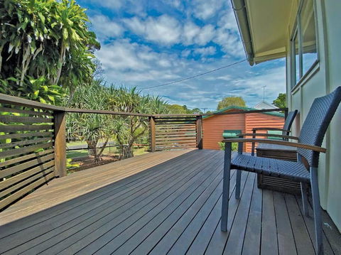 FLINDERS BEACHHOUSE - Australian Directory 1