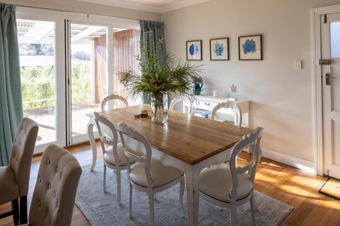 FOREST CORNER - 3 BEDROOM WEATHERBOARD, TRENTHAM - Australian Directory 1