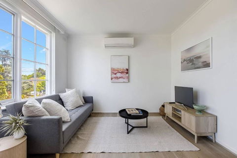 Golden Alma - A Radiant Escape Between City & Sand - Australian Directory 1