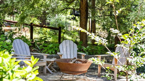 FROGWELL HOLLOW Immerse Into An Idyllic Fairytale - Australian Directory 1