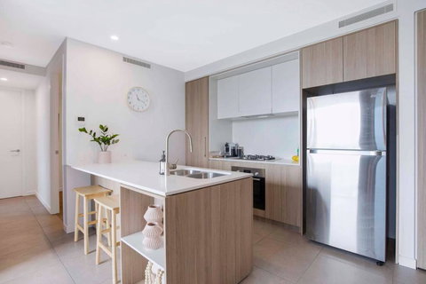 Gabba Oasis:Luxury 3BRM Apt Pool - Australian Directory 2