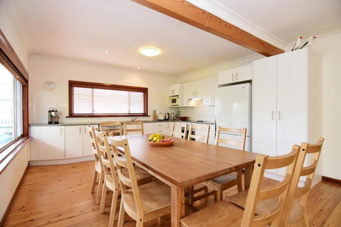 GERR14C - Salty Dog - Australian Directory 2