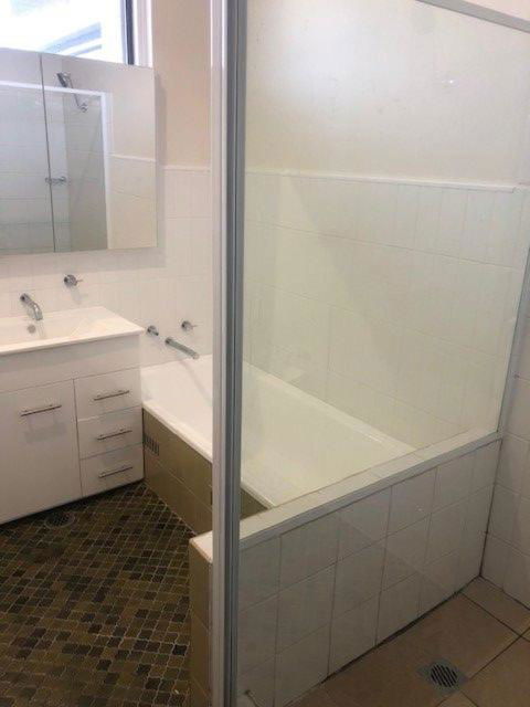 Gunyah Hotel - Australian Directory 1