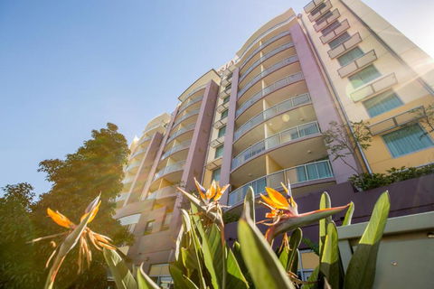 Hotel Gloria - Australian Directory 1
