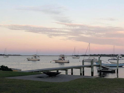 Iluka - Australian Directory 1