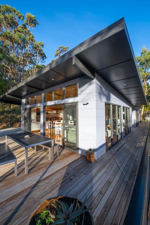 Adventure Bay Beach House - Australian Directory 3