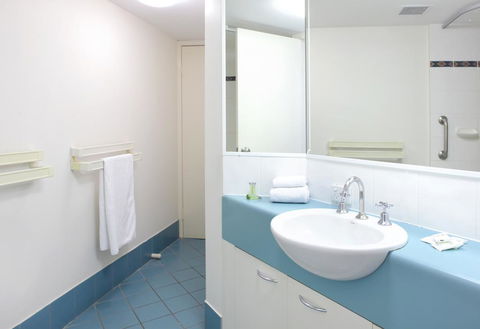 Aegean Mooloolaba - Australian Directory 2