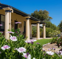 Agnes Cottage Bed  Breakfast - Australian Directory