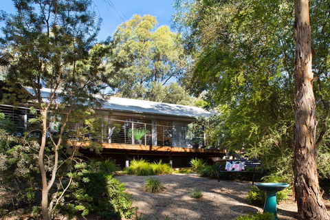 Ahimsa Hepburn - Australian Directory 3