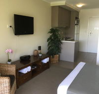 Airlie Central Apartments - Australian Directory