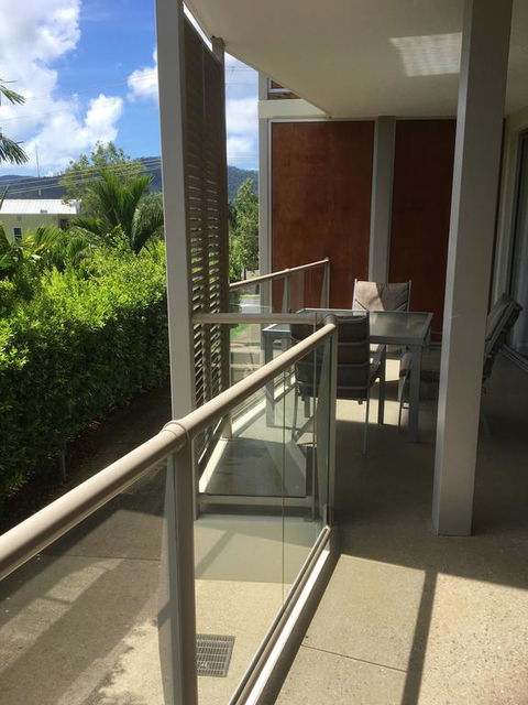 Airlie Central Apartments - Australian Directory 2