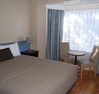 Airlie House Motor Inn - Australian Directory