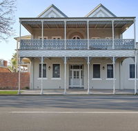 Albury Suites - Waterstreet - Australian Directory