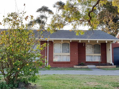 Alkira Inverloch Heights - Australian Directory 1