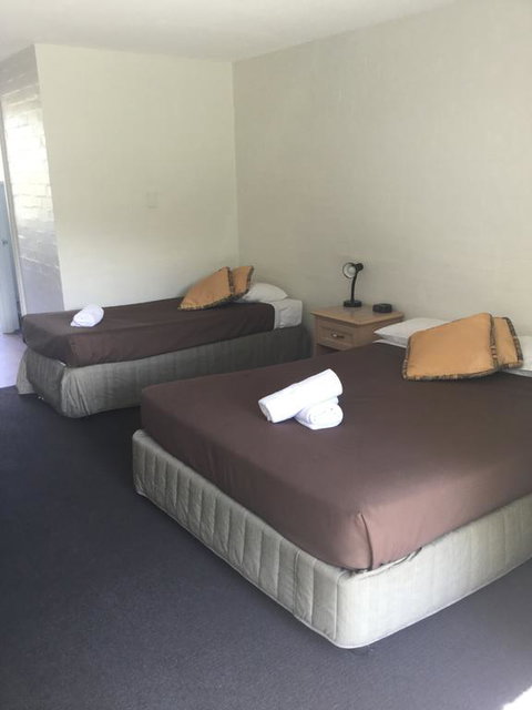 Alloggio Bathurst (previously Bathurst Apartments) - Australian Directory 3
