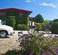 Alpenhorn Holiday Units - Australian Directory