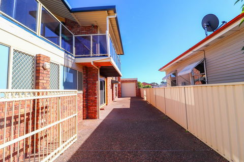 Anglers Abode - Australian Directory 1