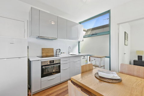 Anglesea River Apartments - Spa Apartment 40 - Australian Directory 2
