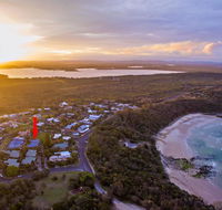 Angourie Blue 7- stroll to surfing beaches. - Australian Directory