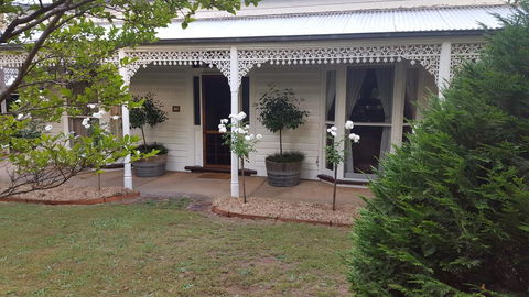 Annadale House - Australian Directory 0