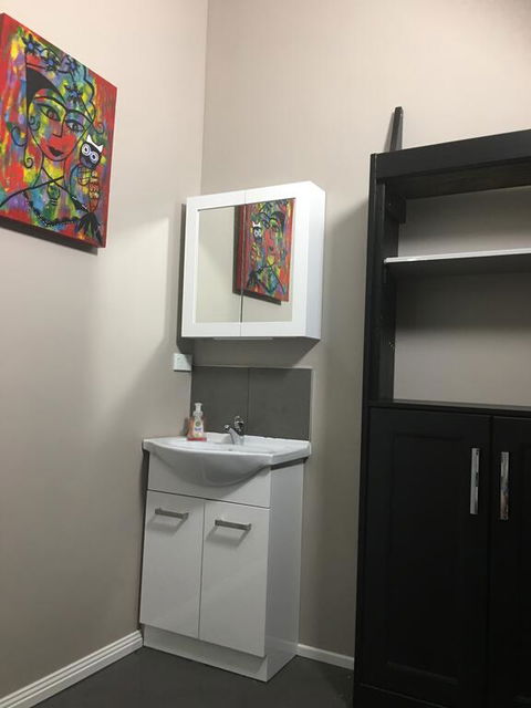 Annerley-granny Flat,private, New, Convenience - Australian Directory 2