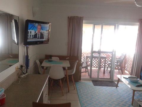 Apartment In Dolphin Heads Resort - Australian Directory 2