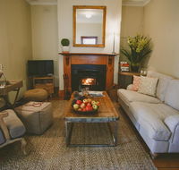 Apple Cottage Orange NSW - Australian Directory