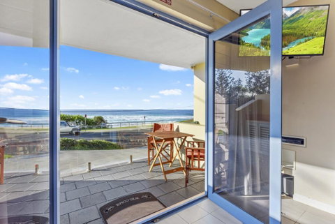 Aqua Shores Studio - Australian Directory 0