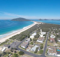 Aquarius Townhouse - Australian Directory