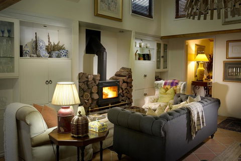 Arabella Guesthouse - Australian Directory 0