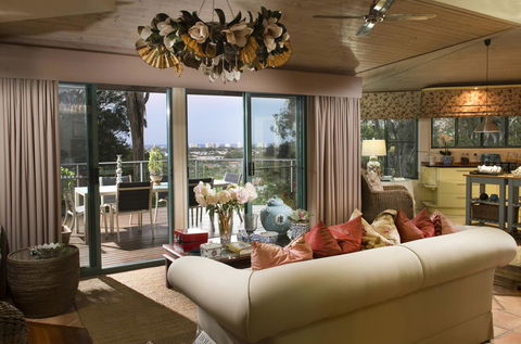 Arabella Guesthouse - Australian Directory 3