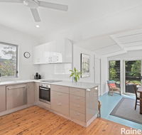 Arcadia By the Sea - Australian Directory