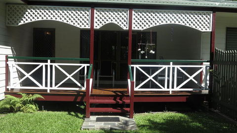 Arcadia Gardens 1/44 McCabe CRescent - Australian Directory 2