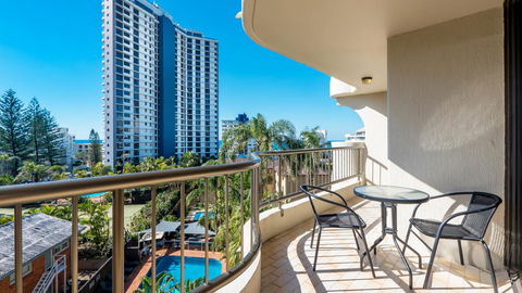 Aristocrat Apartments - Australian Directory 1