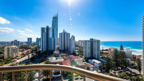 Aristocrat Apartments - Australian Directory 0