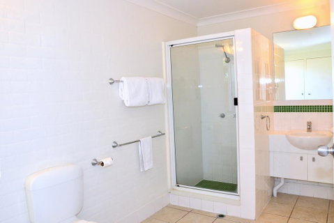 Arlia Sands Apartments - Australian Directory 1