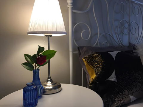 Art Deco Cottage - Australian Directory 3