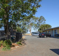 Artesian Motor Inn - Australian Directory