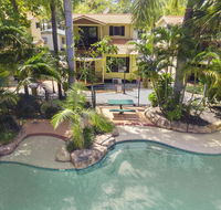 Ashmore Palms Holiday Village - Australian Directory
